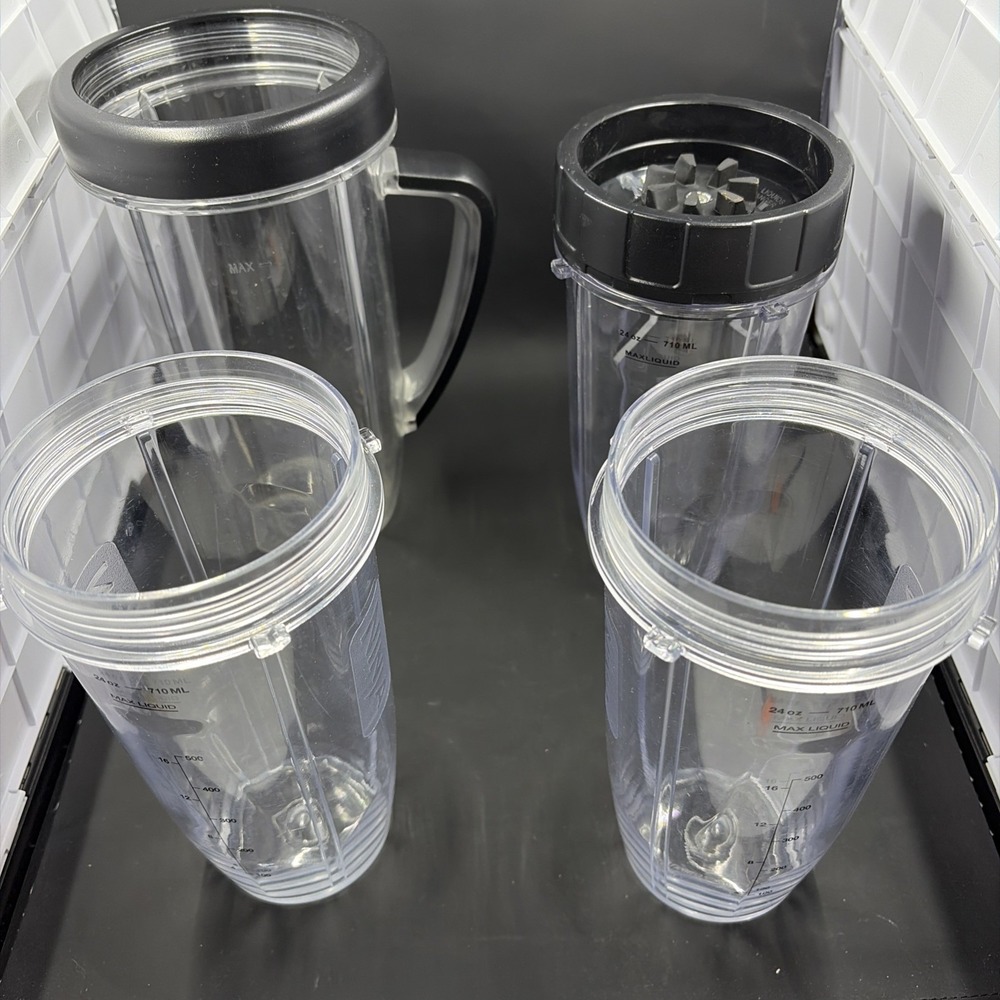 Lot Of 4 Ninja Replacement‎ Cups - 3 24 Oz And One Pitcher Plus Blade